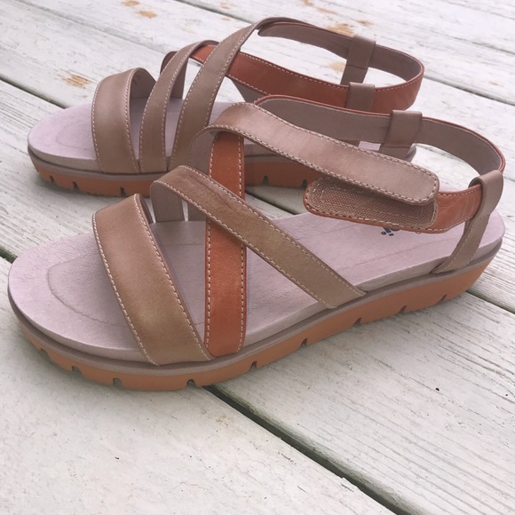 🌀Never Worn NWT🌀 Umberto Raffini Genesis Sandal - Picture 2 of 8